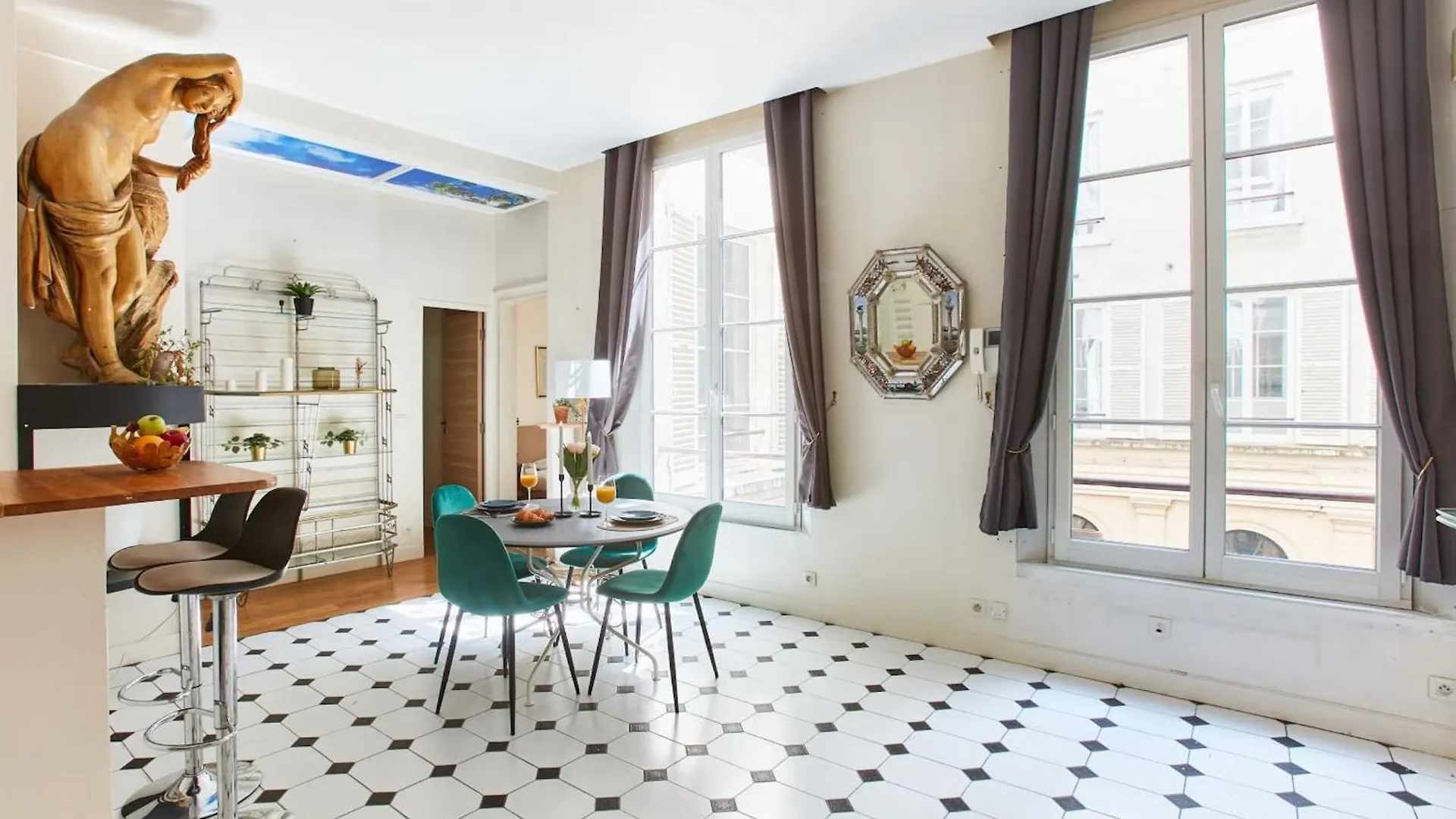 Madeleine & Palais Garnier - Cityapartmentstay Paris Apartment